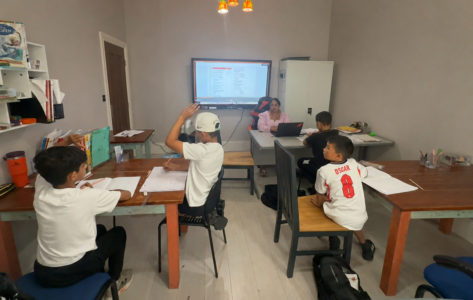 GCSE tuition lesson at Level Up Tuitions